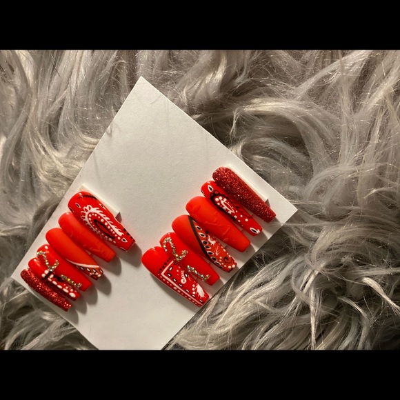 Bandanna Print Press on Nails - Picture 5 of 8